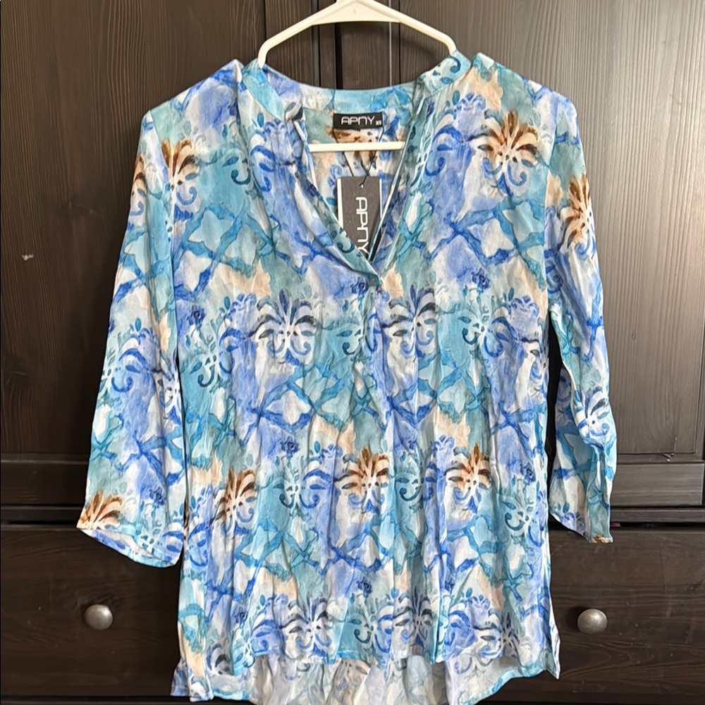 Cruising vacation? New 3/4 sleeve tunic